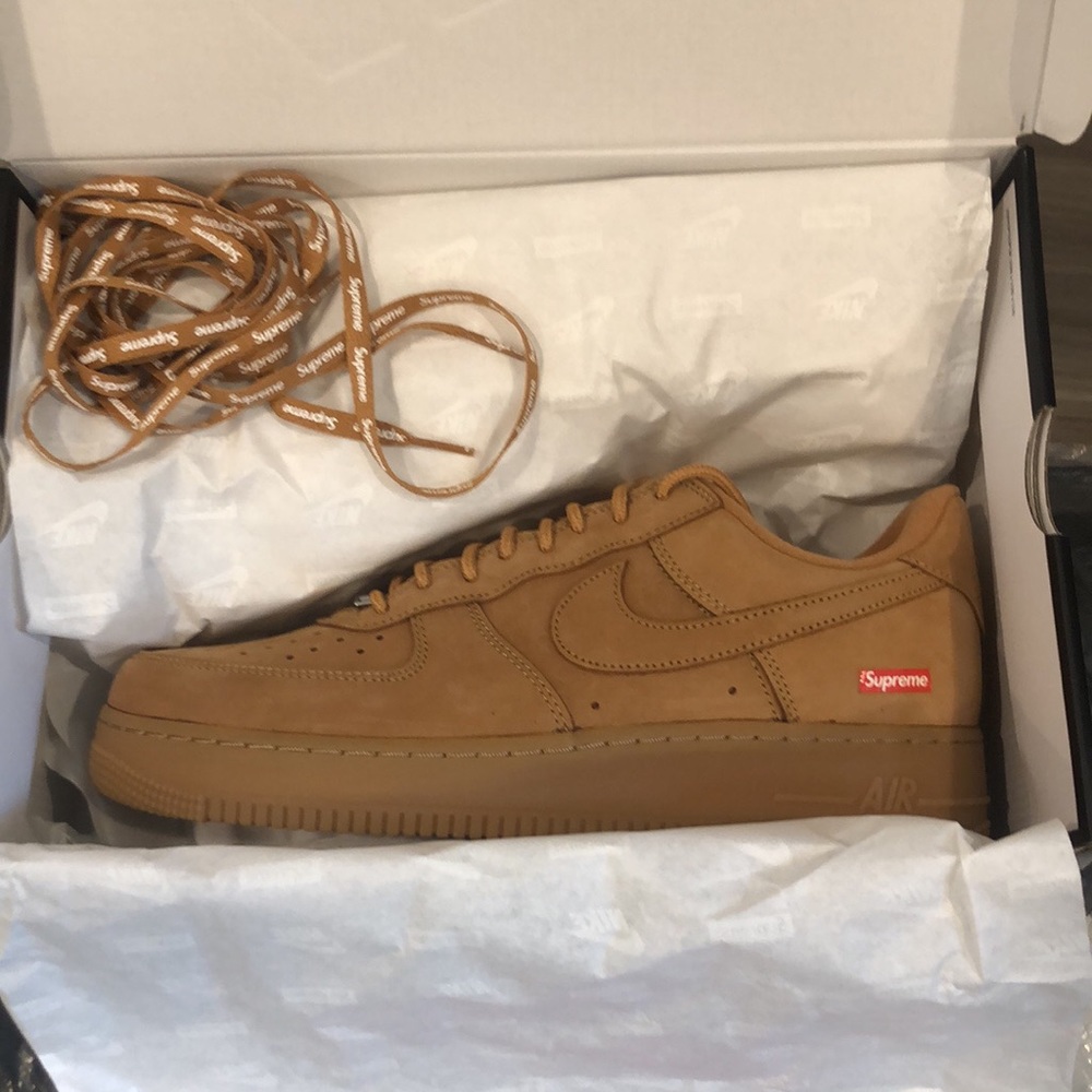 Supreme Nike Air Force 1 Low Size 10